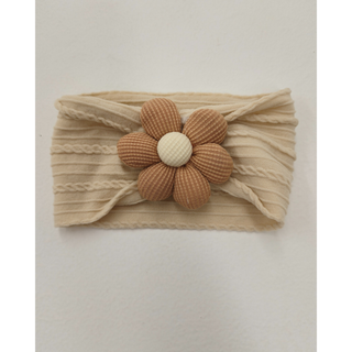 Daisy Bow