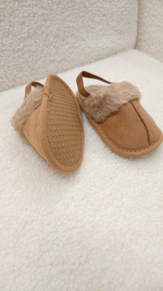 Enclosed Fluff Sandals